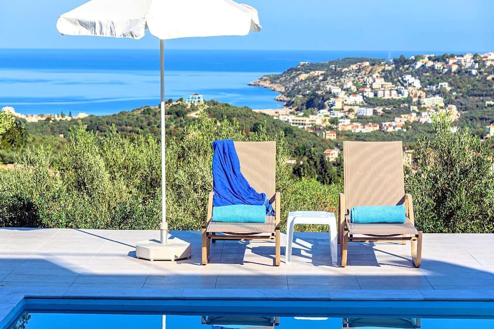Photo of Outdoor in Douliana