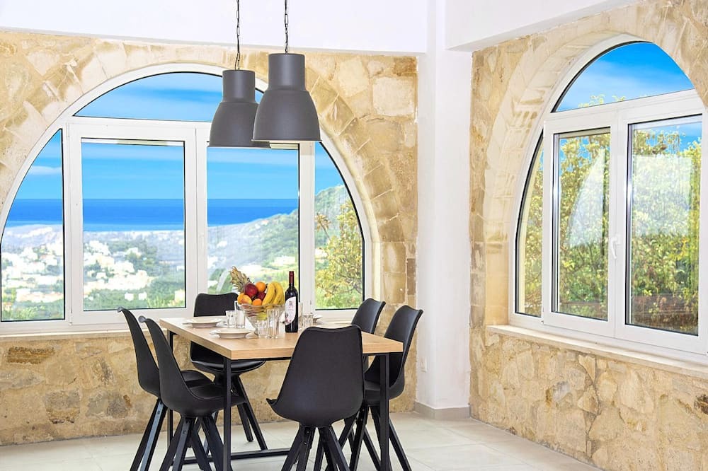 Photo of Kitchen in Douliana