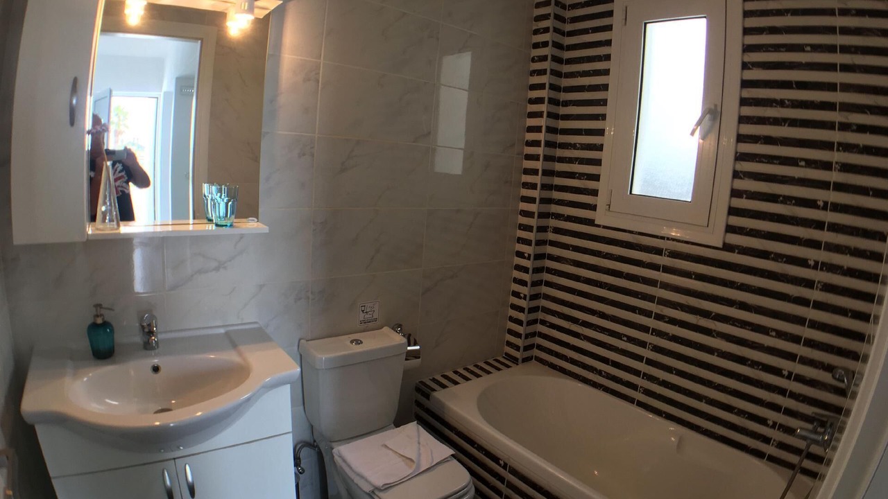Photo of Bathroom in Zipari
