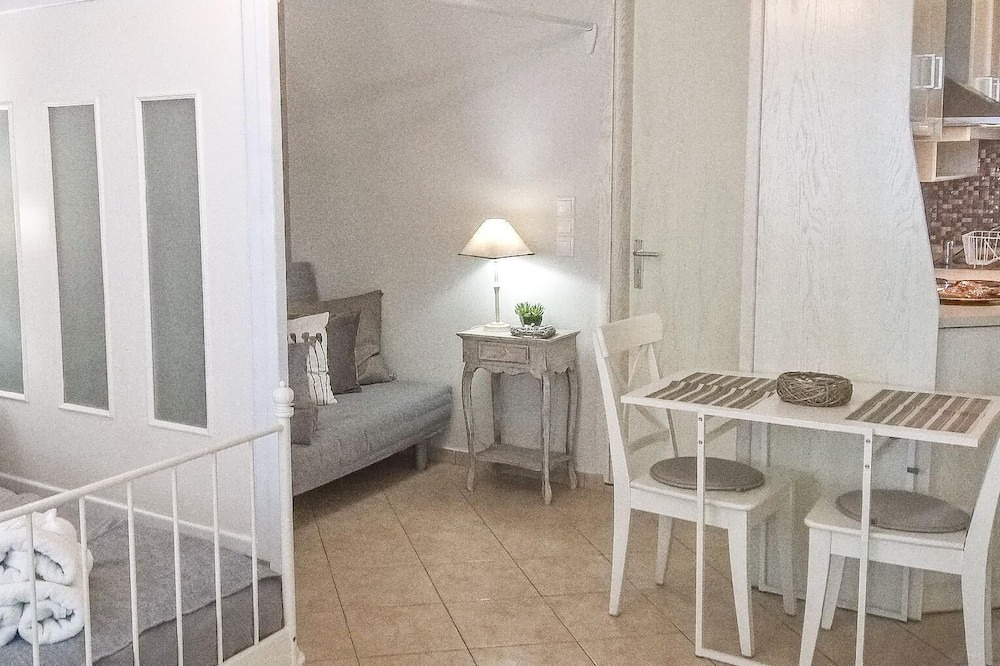 Photo of Livingroom in Lefkos