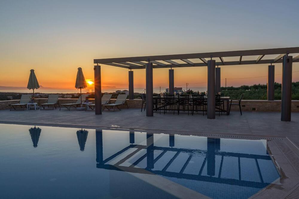Photo of Outdoor in Asteri