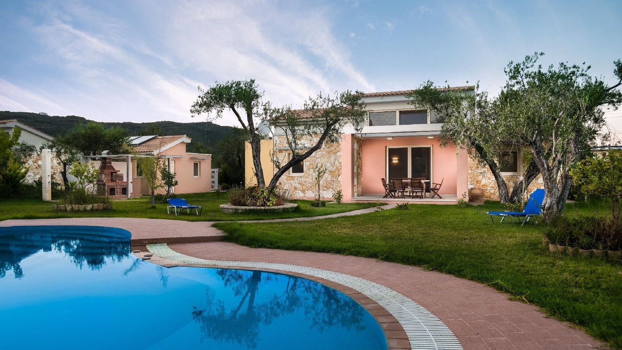 Photo of Outdoor in Messonghi