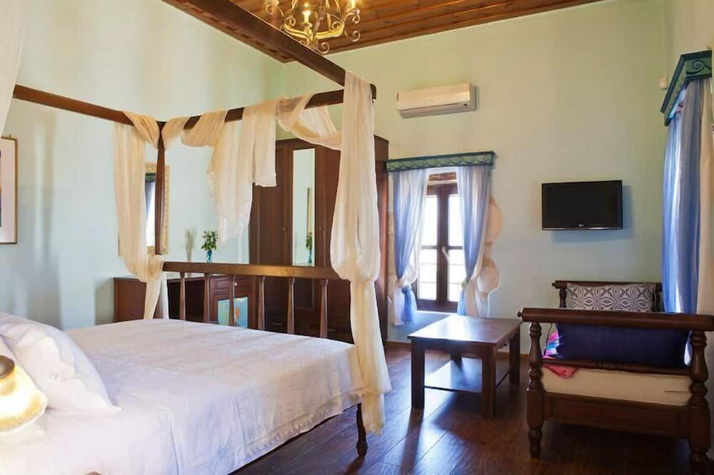 Photo of Bedroom in Kastellos
