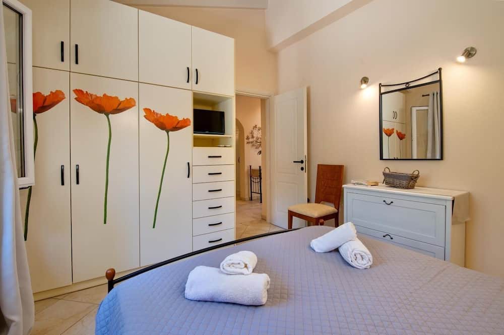 Photo of Bedroom in Makratika