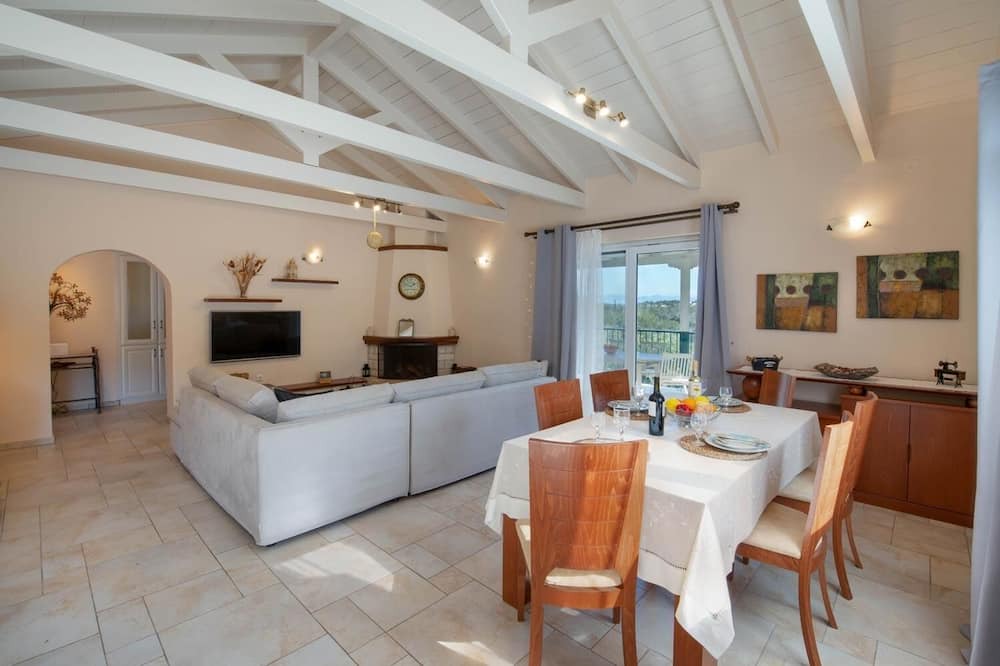 Photo of Livingroom in Makratika