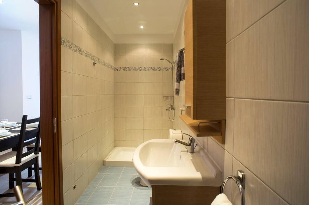 Photo of Bathroom in Vlicha