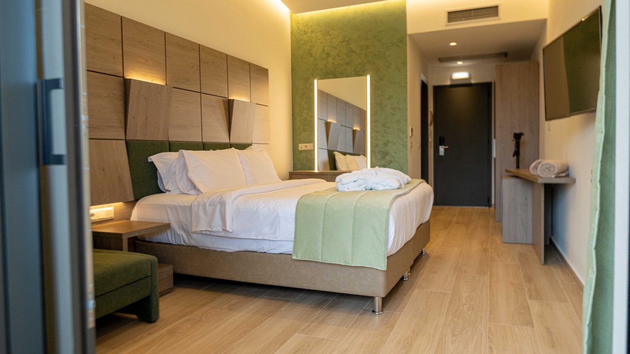 Photo of Bedroom in Polichrono