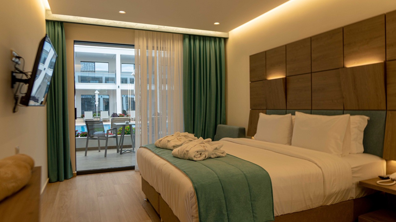 Photo of Bedroom in Polichrono