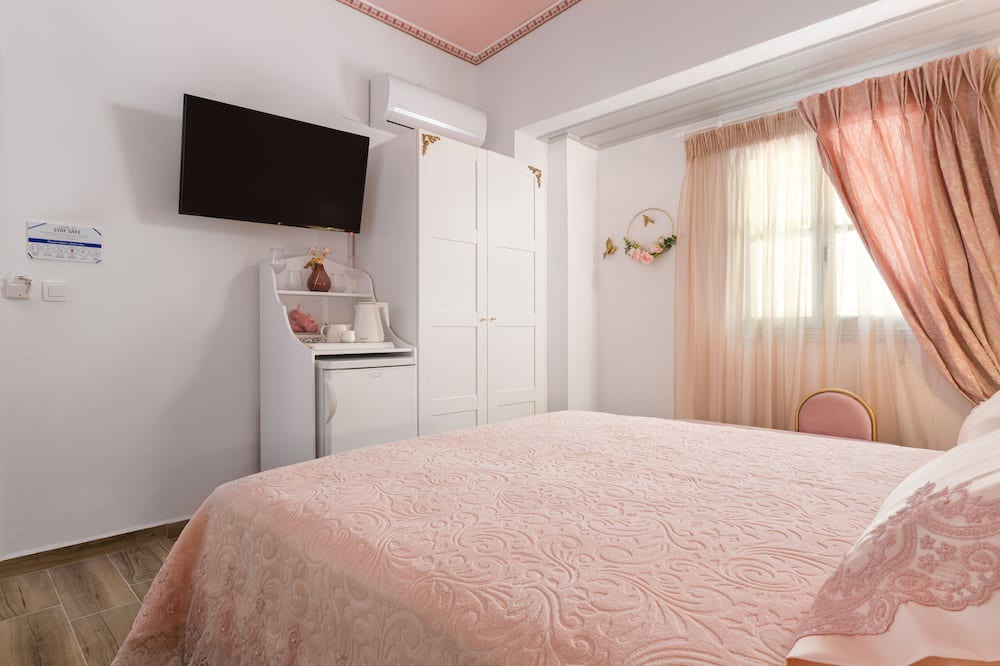 Photo of Bedroom in Symi