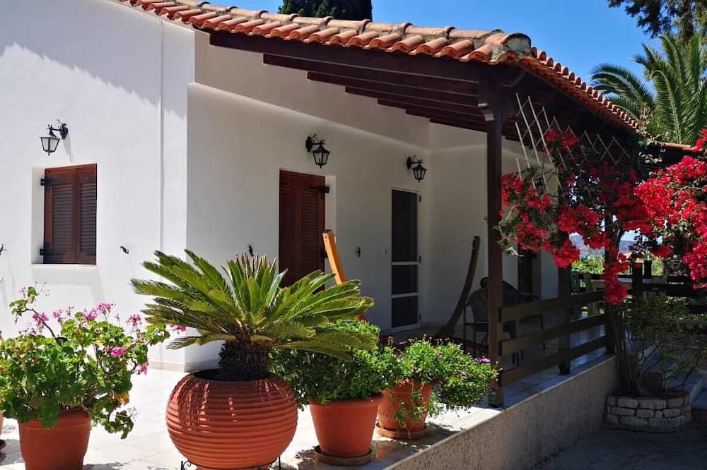 Photo of Outdoor in Gialova