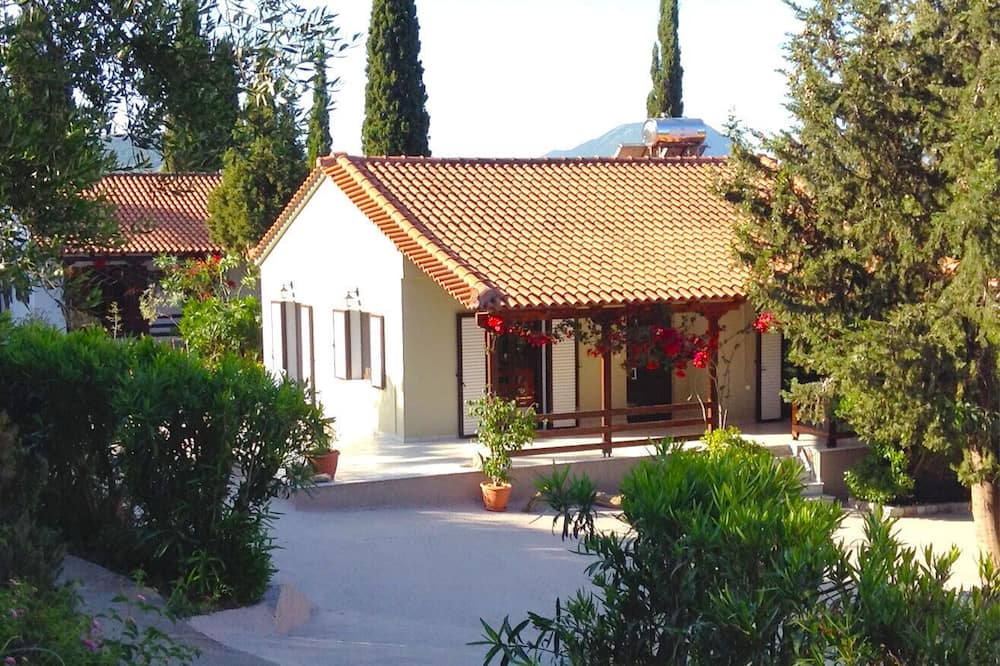 Photo of Outdoor in Gialova