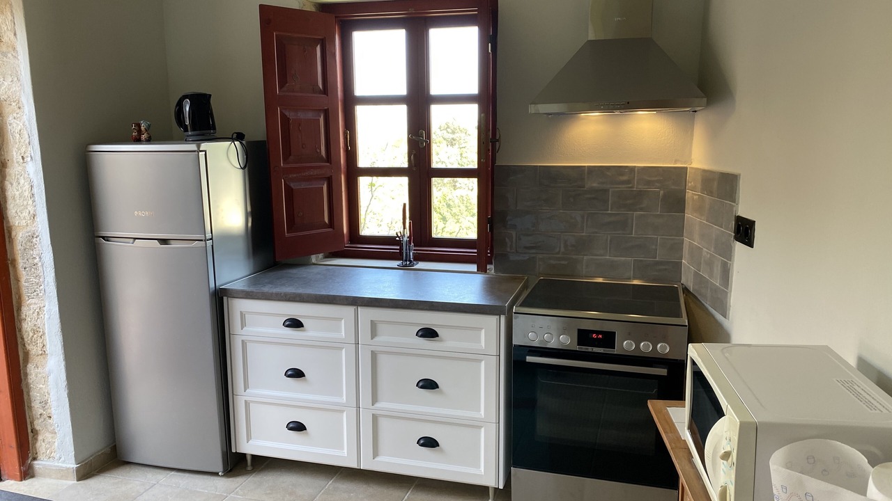 Photo of Kitchen in Maroulas