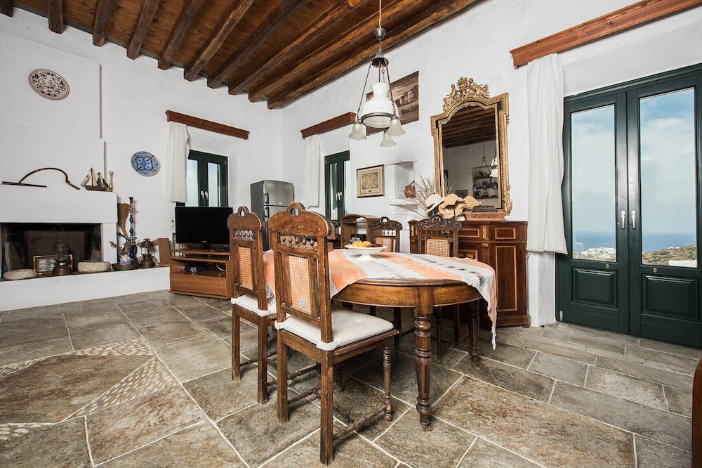 Photo of Livingroom in Platis Gialos