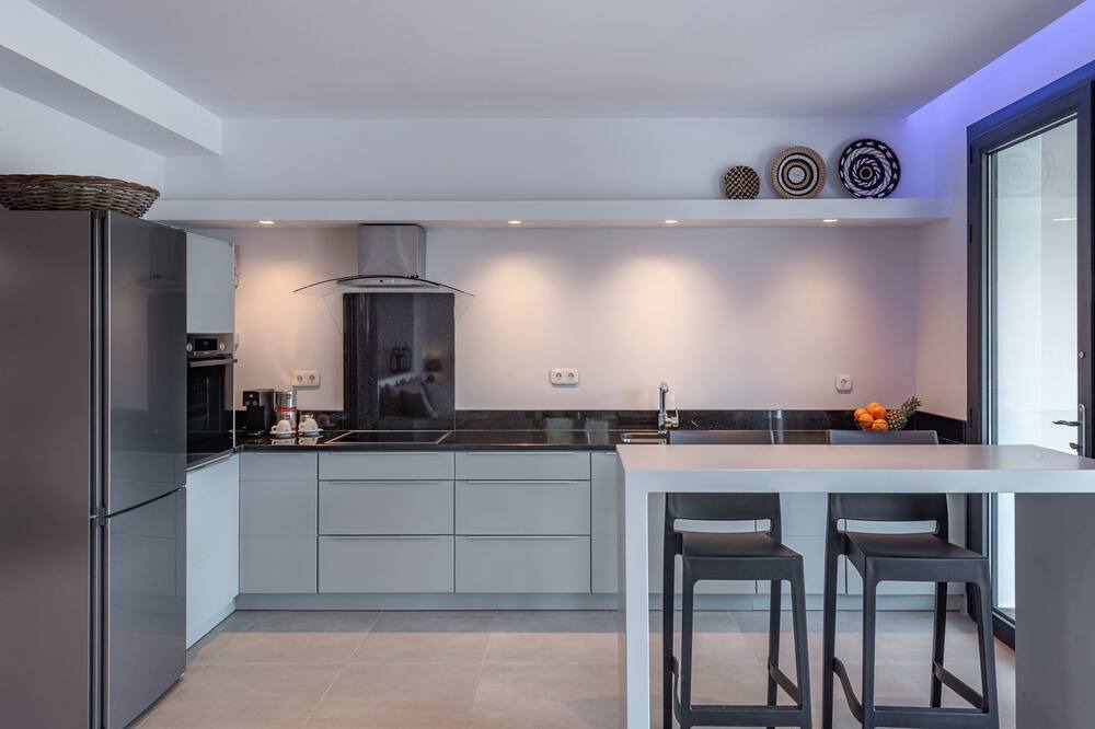 Photo of Kitchen in Kato Korakiana