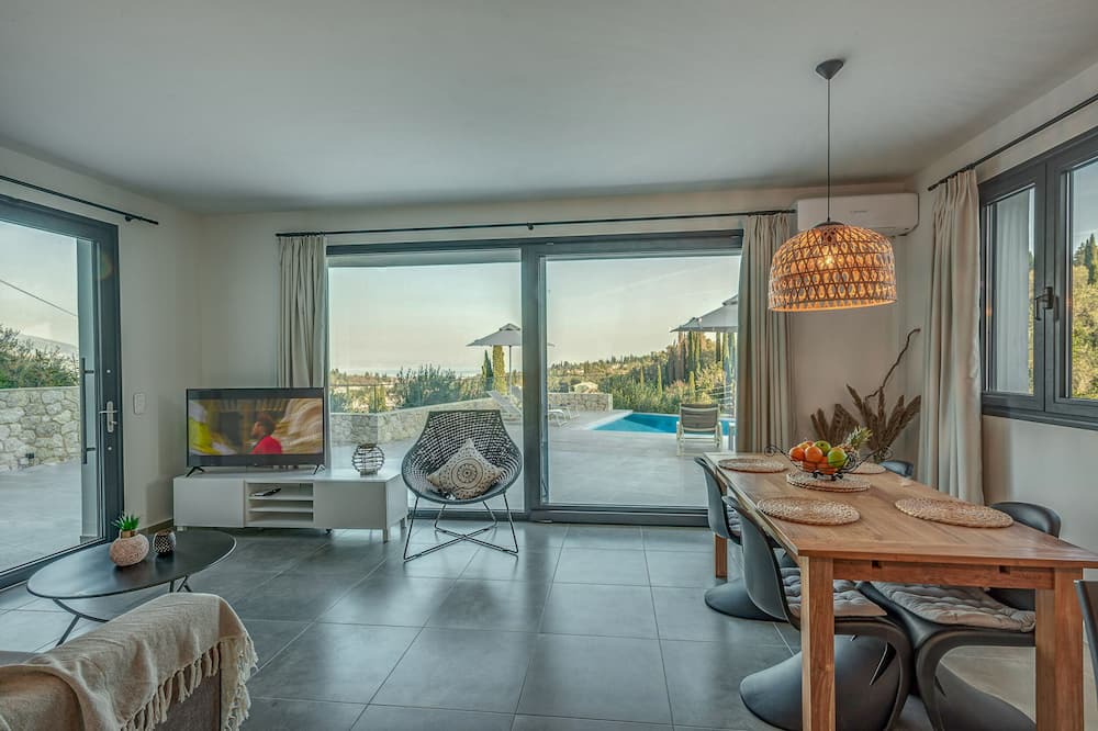 Photo of Livingroom in Kato Korakiana