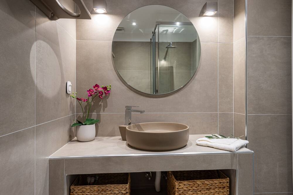 Photo of Bathroom in Kato Korakiana