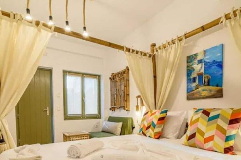 Photo of Bedroom in Kali Vrysi