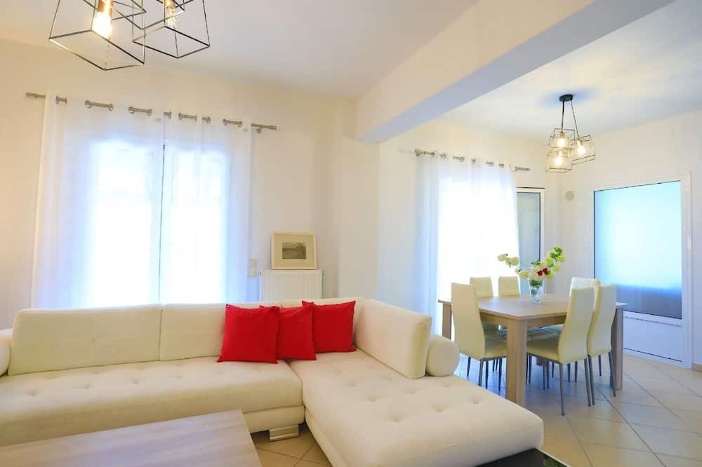 Photo of Livingroom in Gazatika