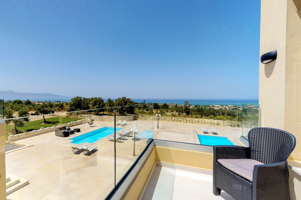 Photo of Patio Balcony in Gerani