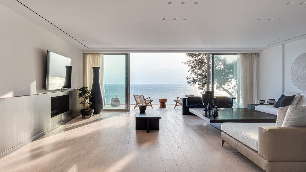 Photo of Livingroom in Legrena