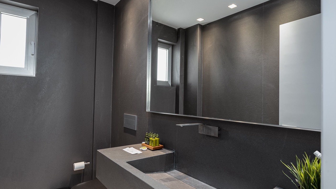 Photo of Bathroom in Legrena