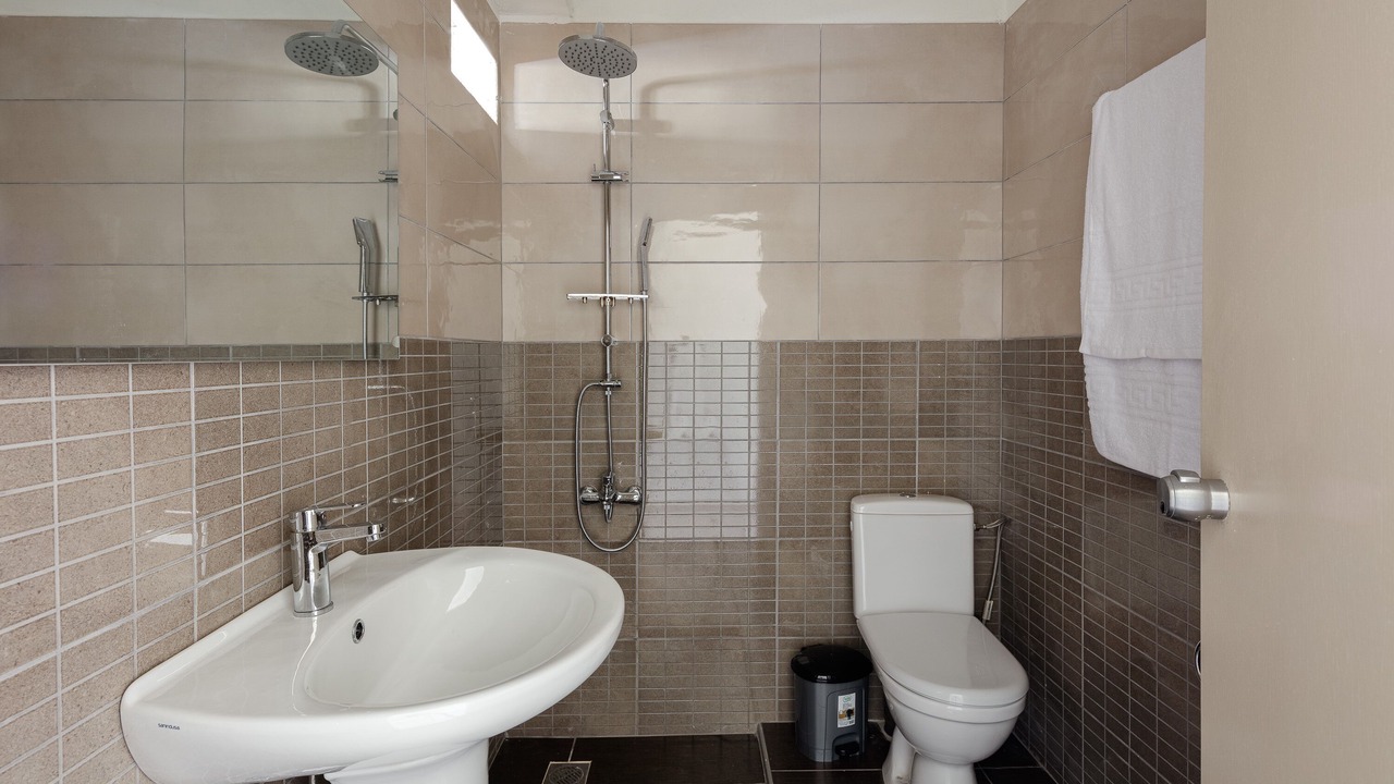 Photo of Bathroom in Panormos