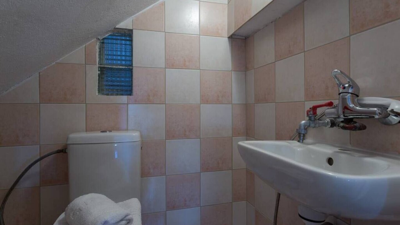 Photo of Bathroom in Votsi