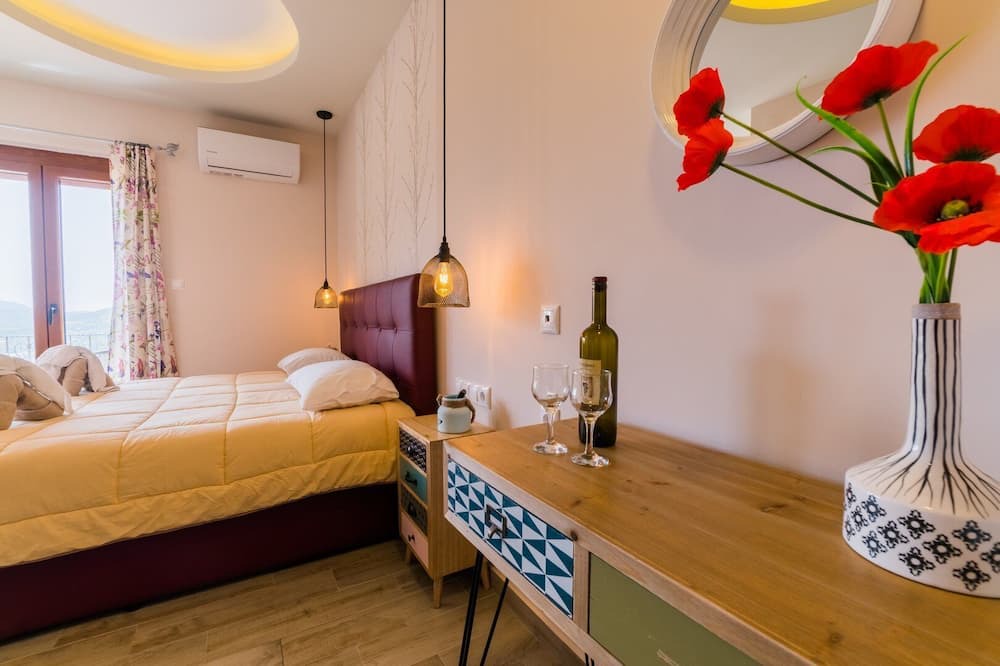 Photo of Bedroom in Thronos
