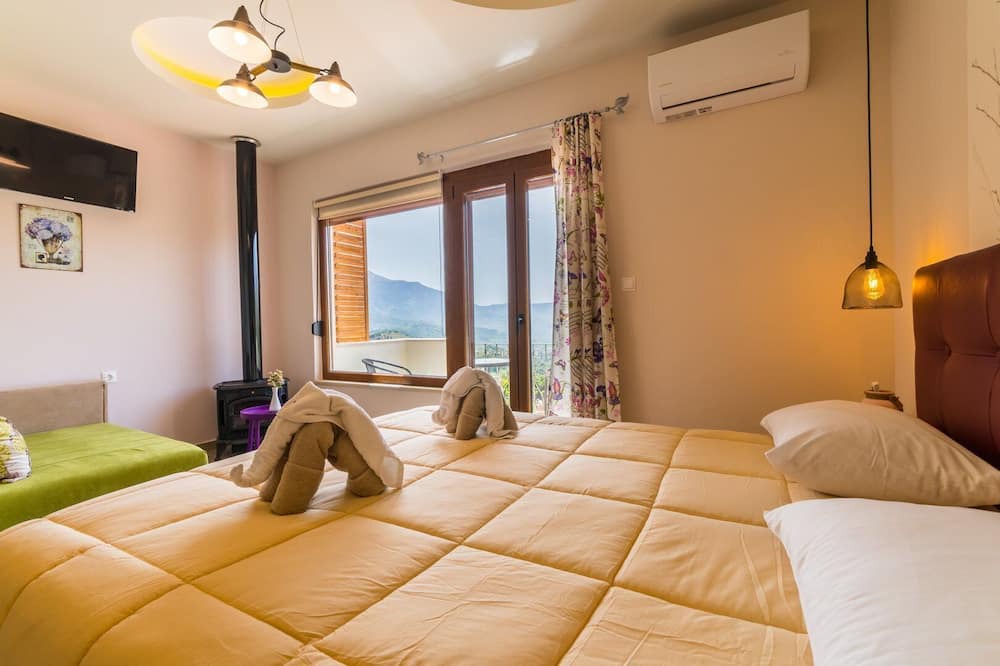 Photo of Bedroom in Thronos