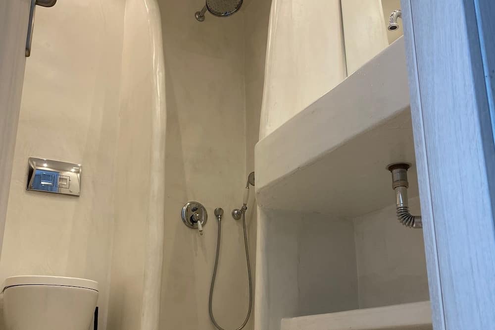 Photo of Bathroom in Tolo