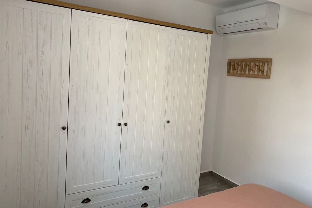 Photo of Bedroom in Tolo