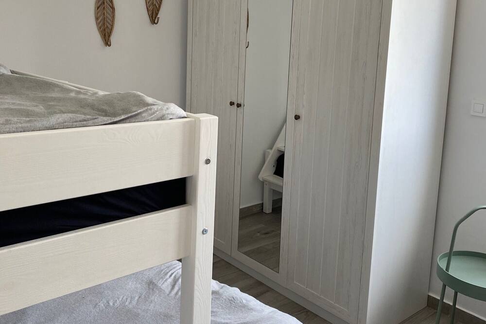Photo of Bedroom in Tolo