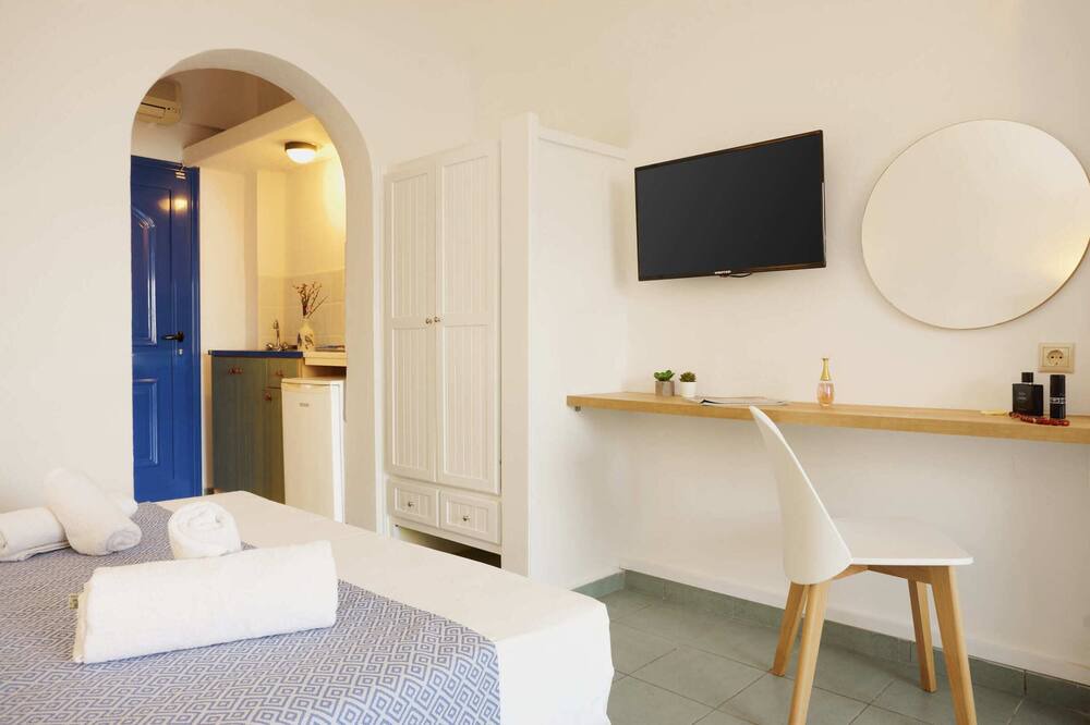 Photo of Bedroom in Drapanos