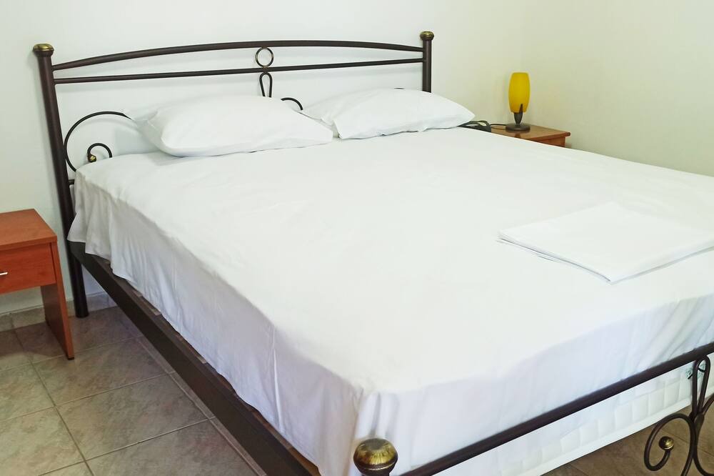 Photo of Bedroom in Chios