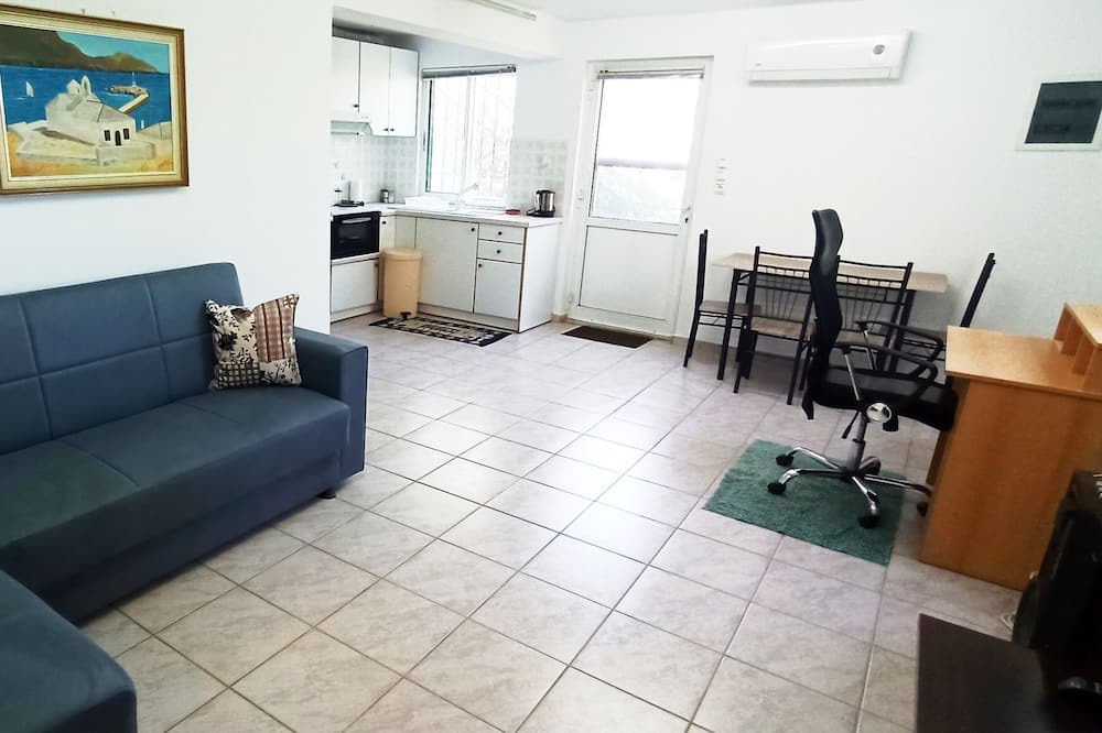 Photo of Livingroom in Chios