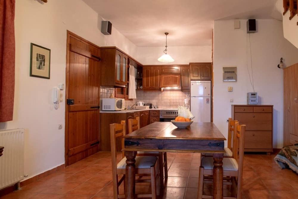 Photo of Livingroom in Makhairoi