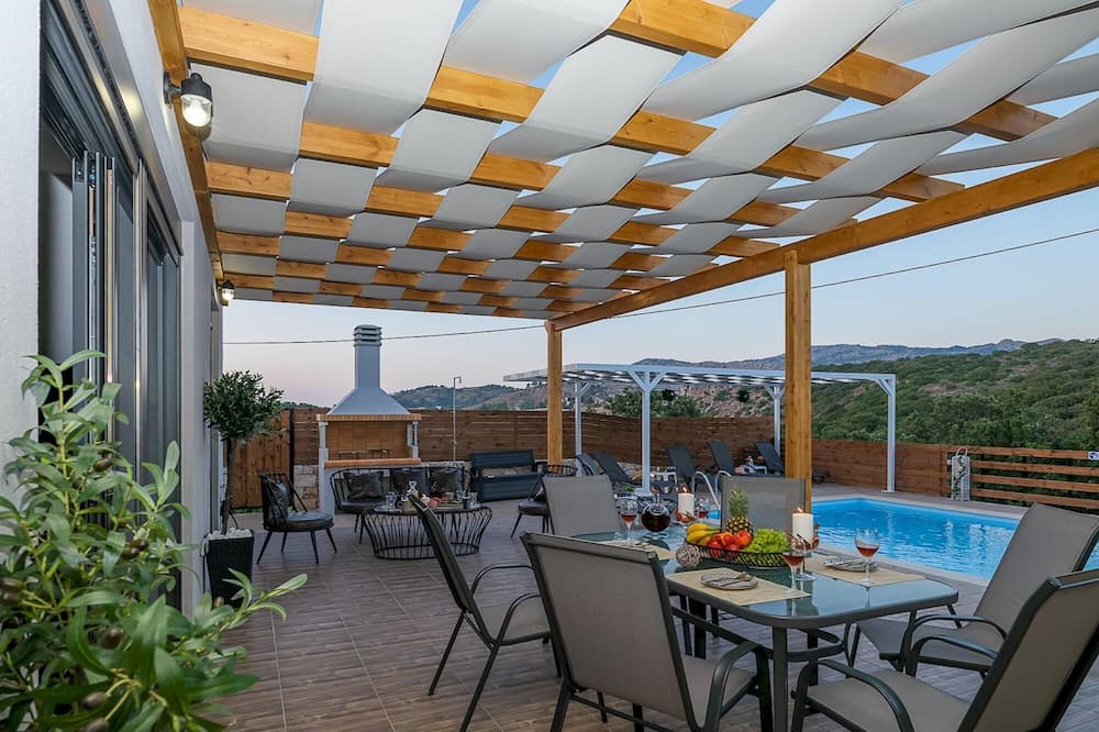Photo of Patio Balcony in Monopari