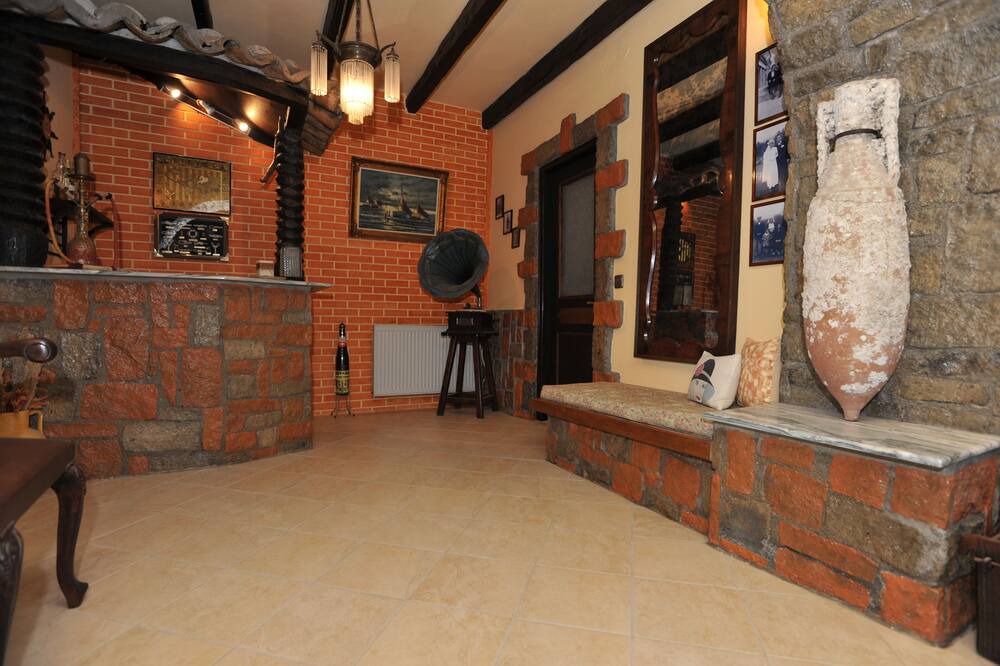 Photo of Livingroom in Kato Korakiana