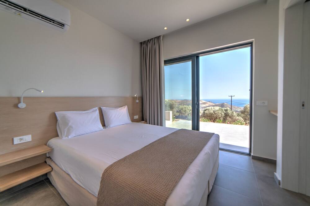 Photo of Bedroom in Mariou