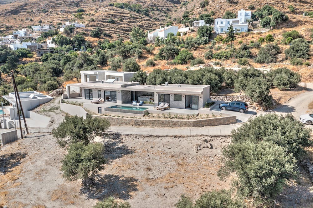 Photo of Outdoor in Mariou
