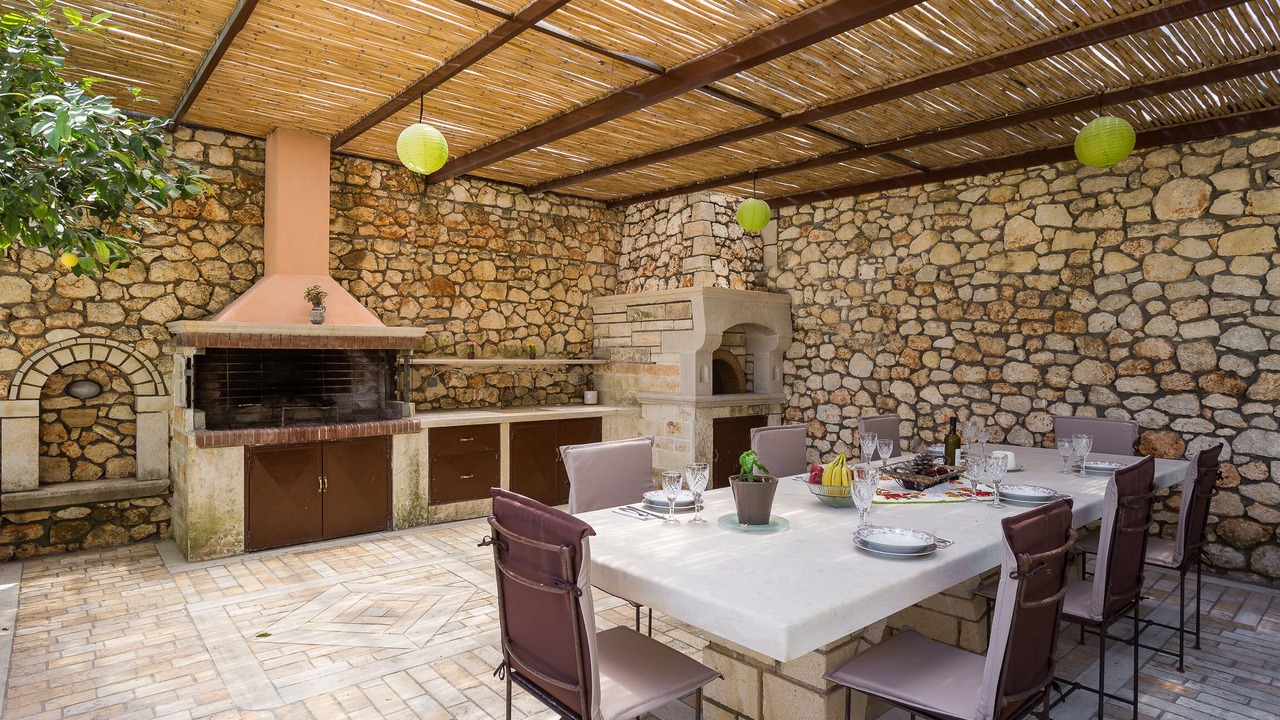 Photo of Outdoor in Geropotamos