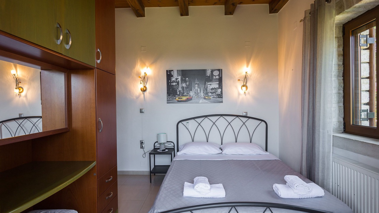 Photo of Bedroom in Geropotamos
