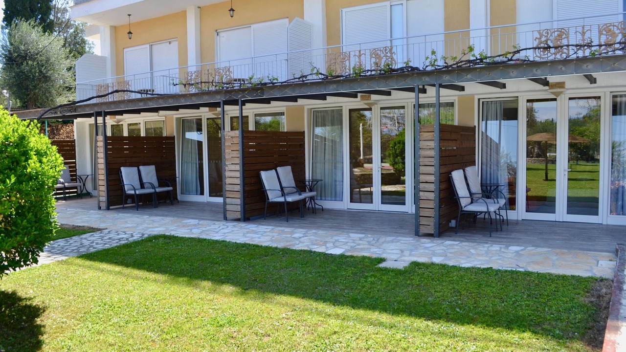 Photo of Outdoor in Ipsos