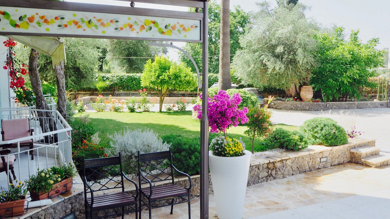 Photo of Outdoor in Ipsos