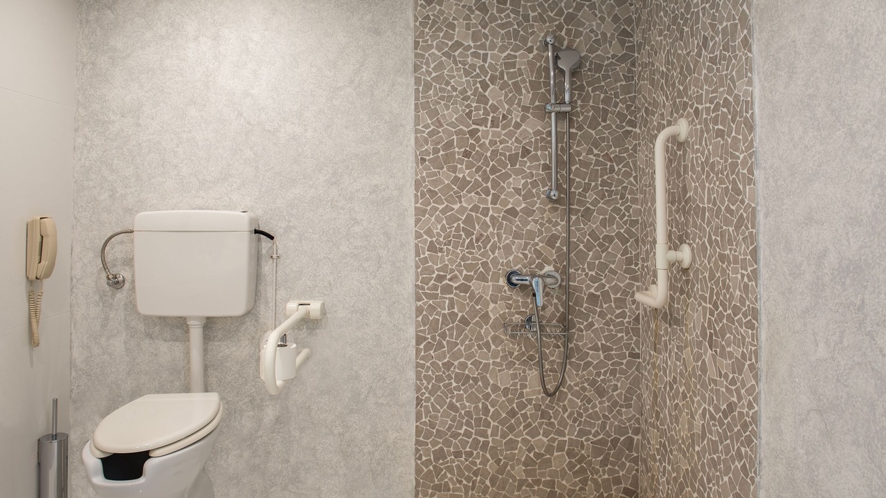 Photo of Bathroom in Kallithea