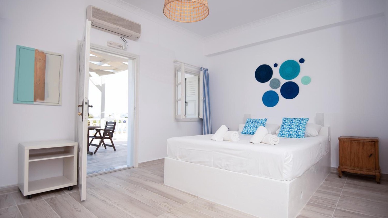 Photo of Bedroom in Perivolos