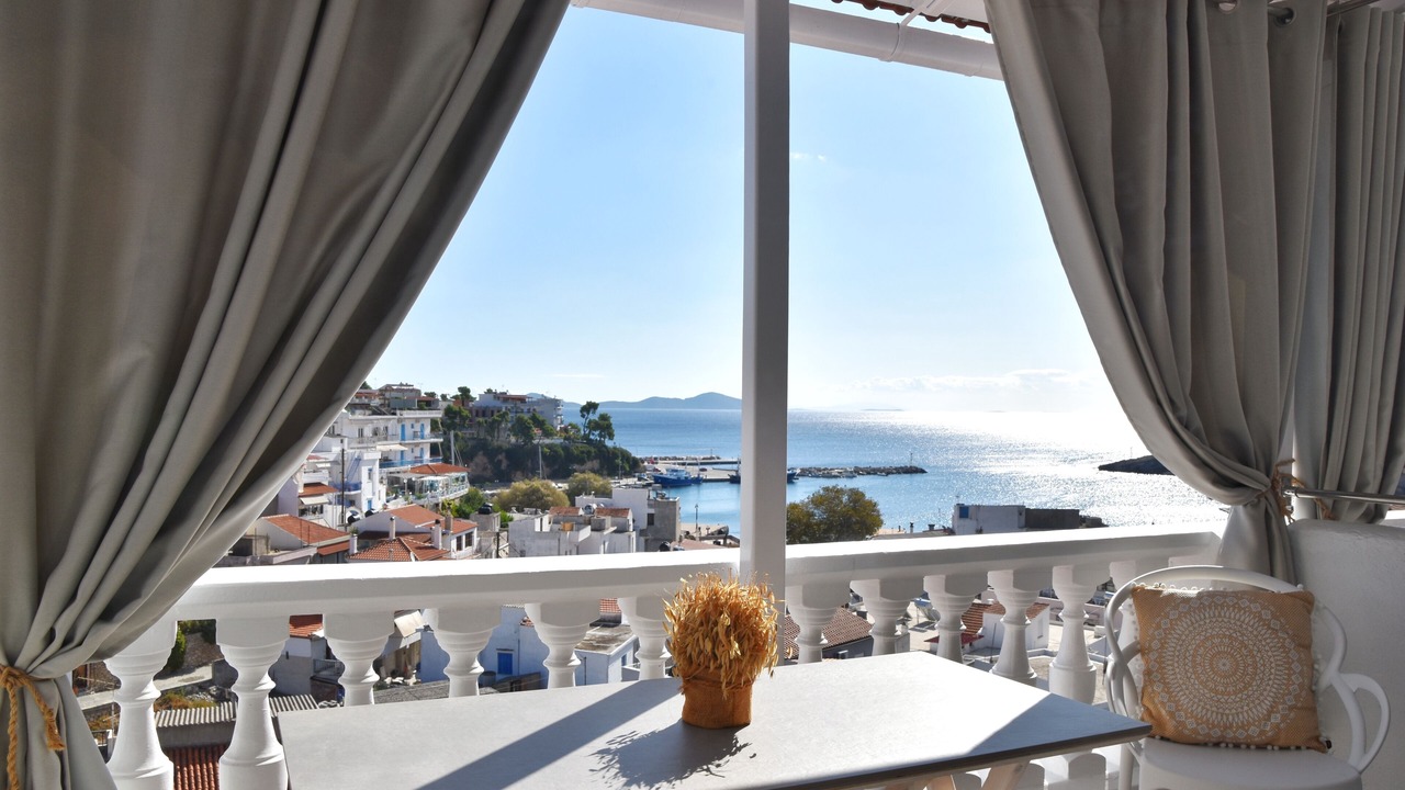 Photo of Patio Balcony in Patitiri
