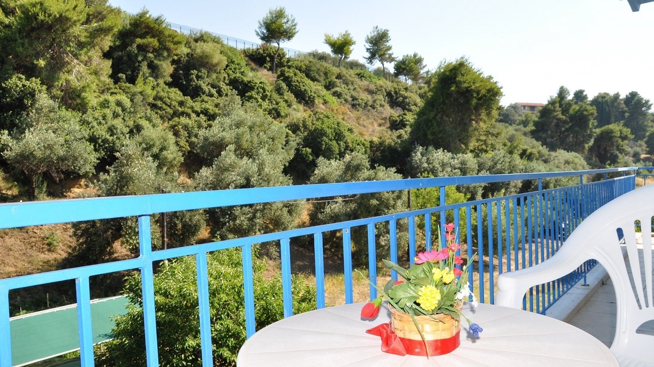 Photo of Patio Balcony in Xirolivado