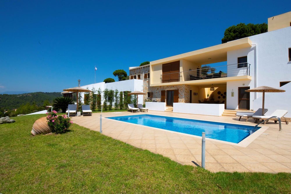 Photo of Outdoor in Agia Paraskevi