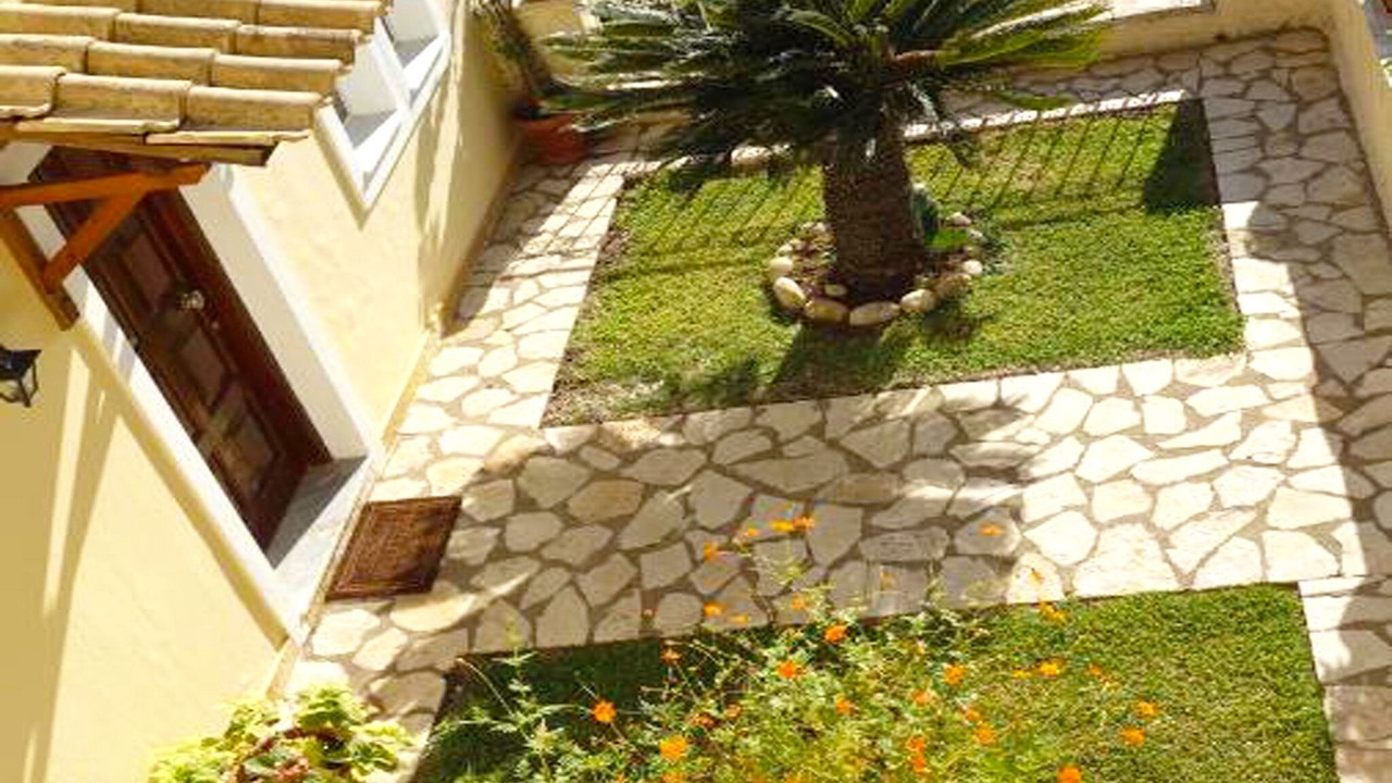 Photo of Patio Balcony in Agios Gordios